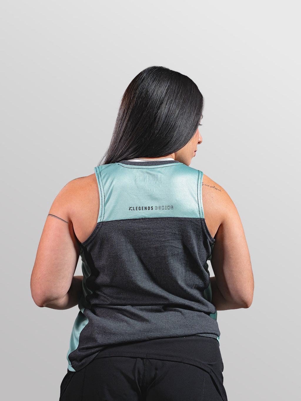 8 Count Performance Tank Q Star