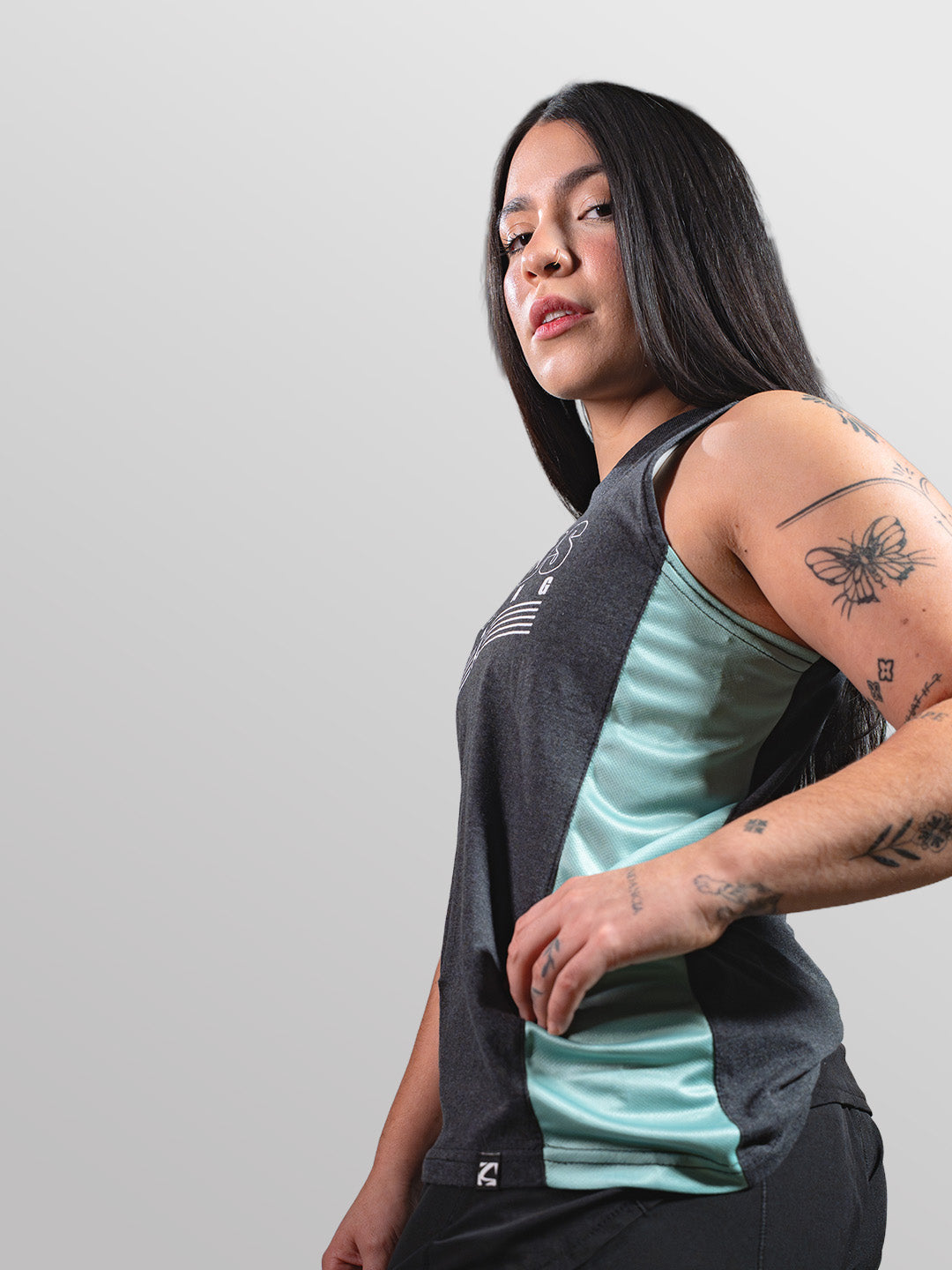 8 Count Performance Tank Q Star